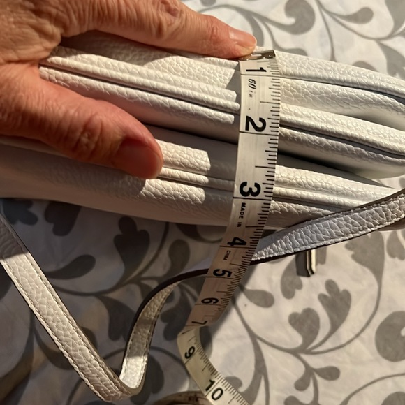 Nine West crossbody - Picture 7 of 7